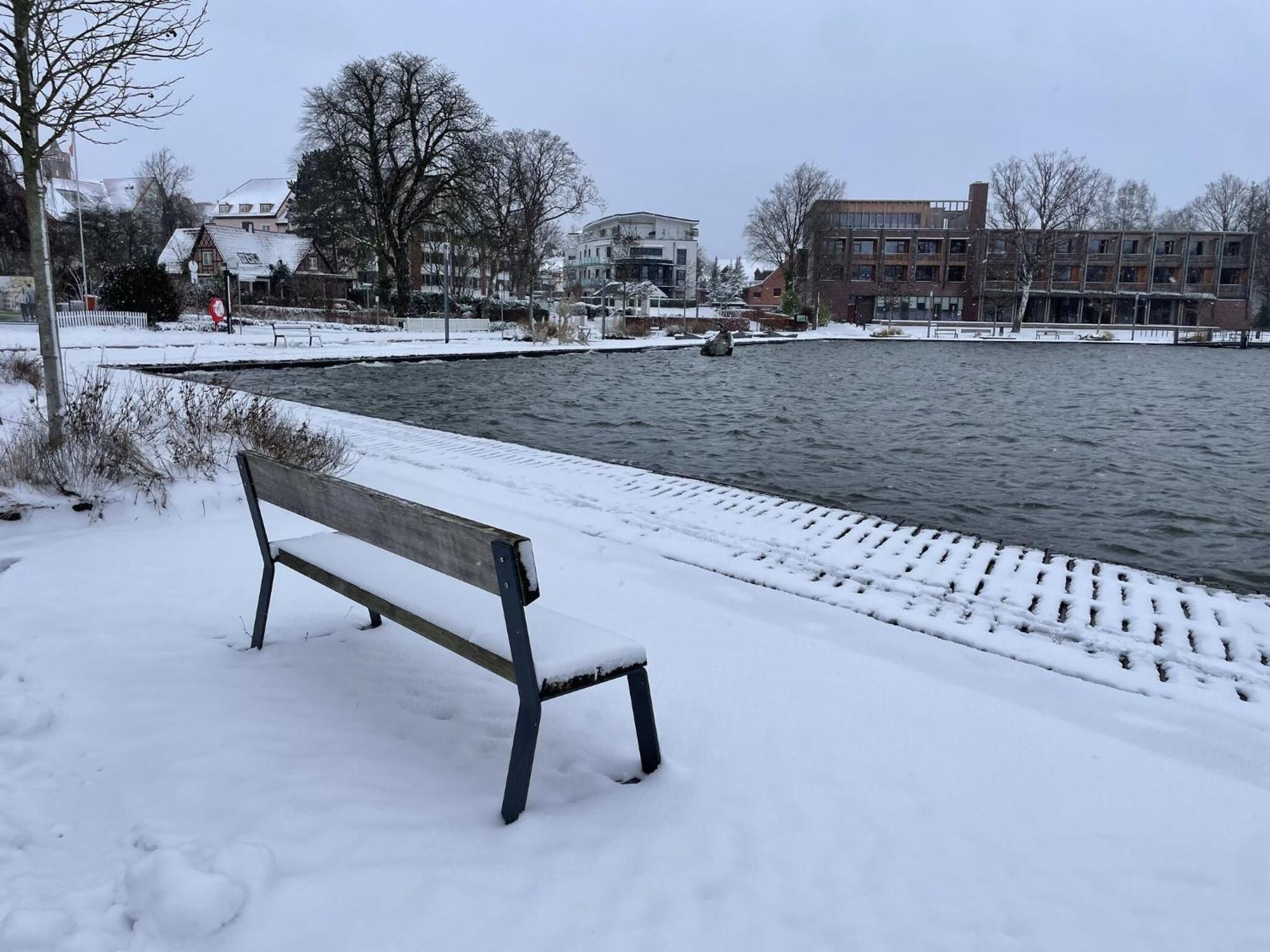 Flat In Eutin On The Kleiner Eutiner See Lake Zewnętrze zdjęcie